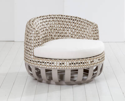 Vase Lounge Armchair With Wicker