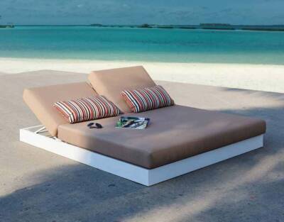 Samui 2 Seater Ocean Bed with Aluminum Platform Base