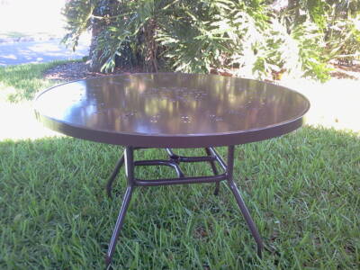 Beach Round Dining Table with Punch Aluminum Top